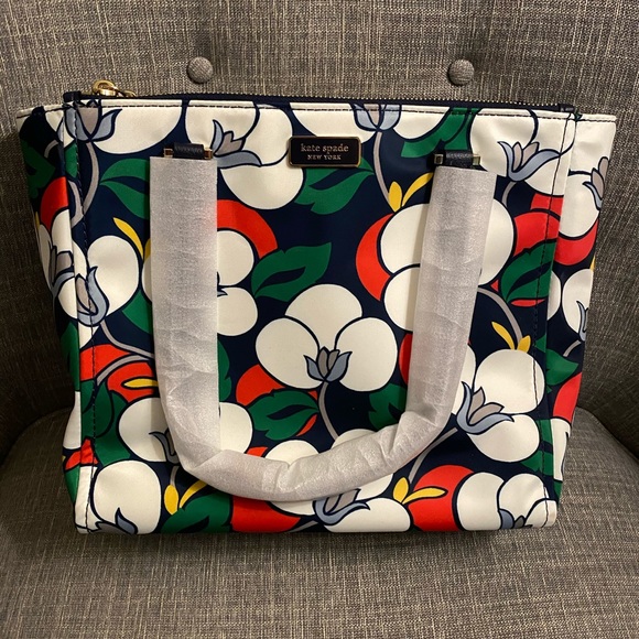 kate spade Handbags - Kate Spade Satchel